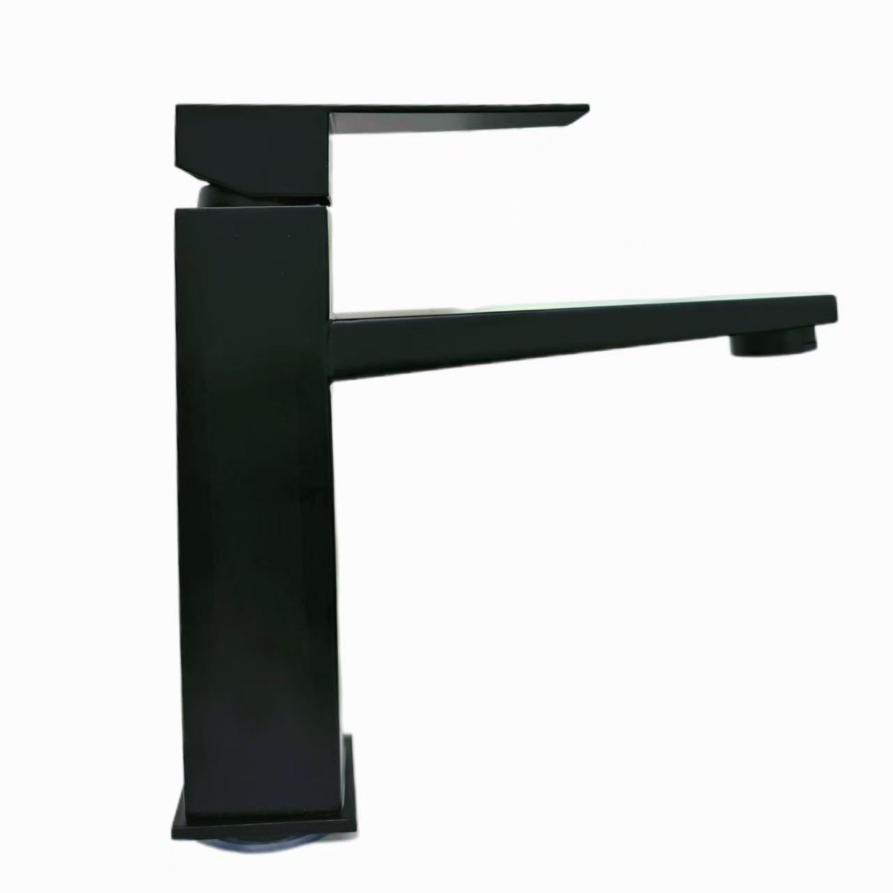 Modern Minimalist Tarz Buzlu Siyah Kare Havza Musluğu